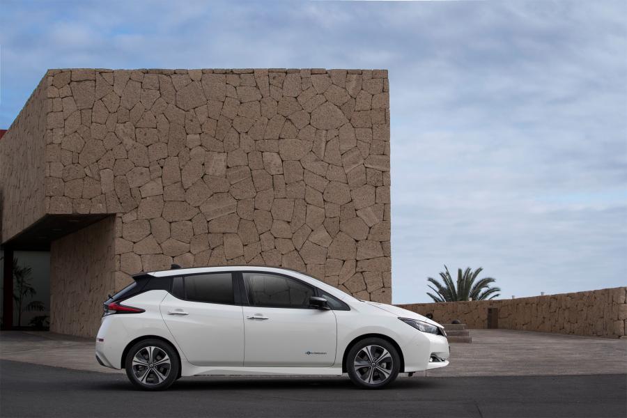  Nissan Leaf 2018 года  (WW) (фото 35 из 40)